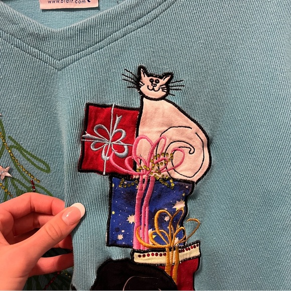 Vintage Cat Christmas Sweater Crewneck - Picture 6 of 7